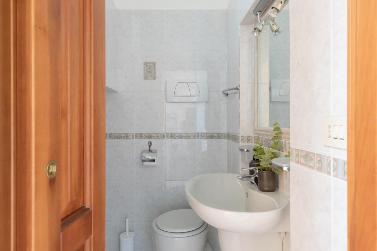 Iflat Spacious Penthouse Near The Vatican City Apartment Рим Екстериор снимка